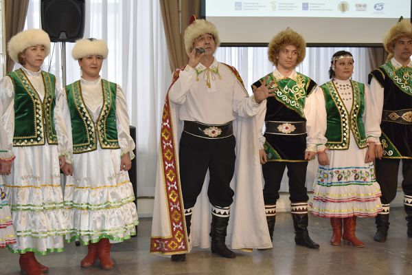 Возлюбленный край: в Екатеринбурге открылась выставка традиционной культуры башкир